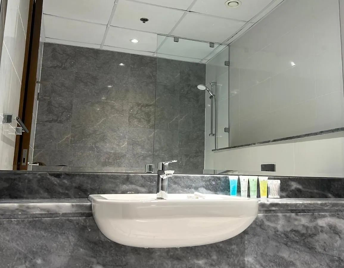 Appartamento Stunning 1Bedroom With Balcony In Al Habtoor City Dubai Emirati Arabi Uniti